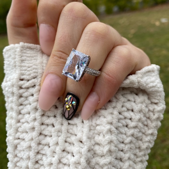 NEW Gorgeous 925 Silver Ring Wedding Engagement - Picture 8 of 11